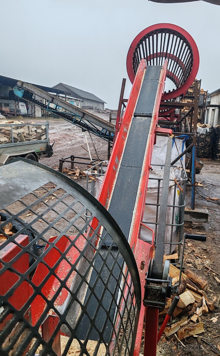 Štípací automat Hakki pilke - 2