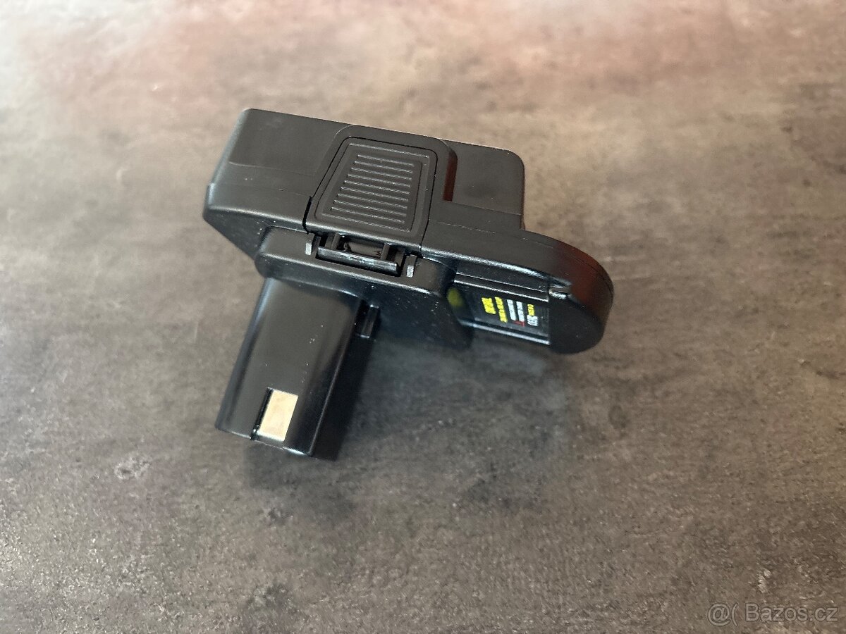 Prodám redukci pro aku nářadí Ryobi na baterie Milwaukee. - 2