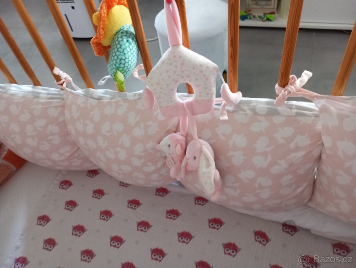 Polštářkový mantinel do postýlky + Další mantinely - 2