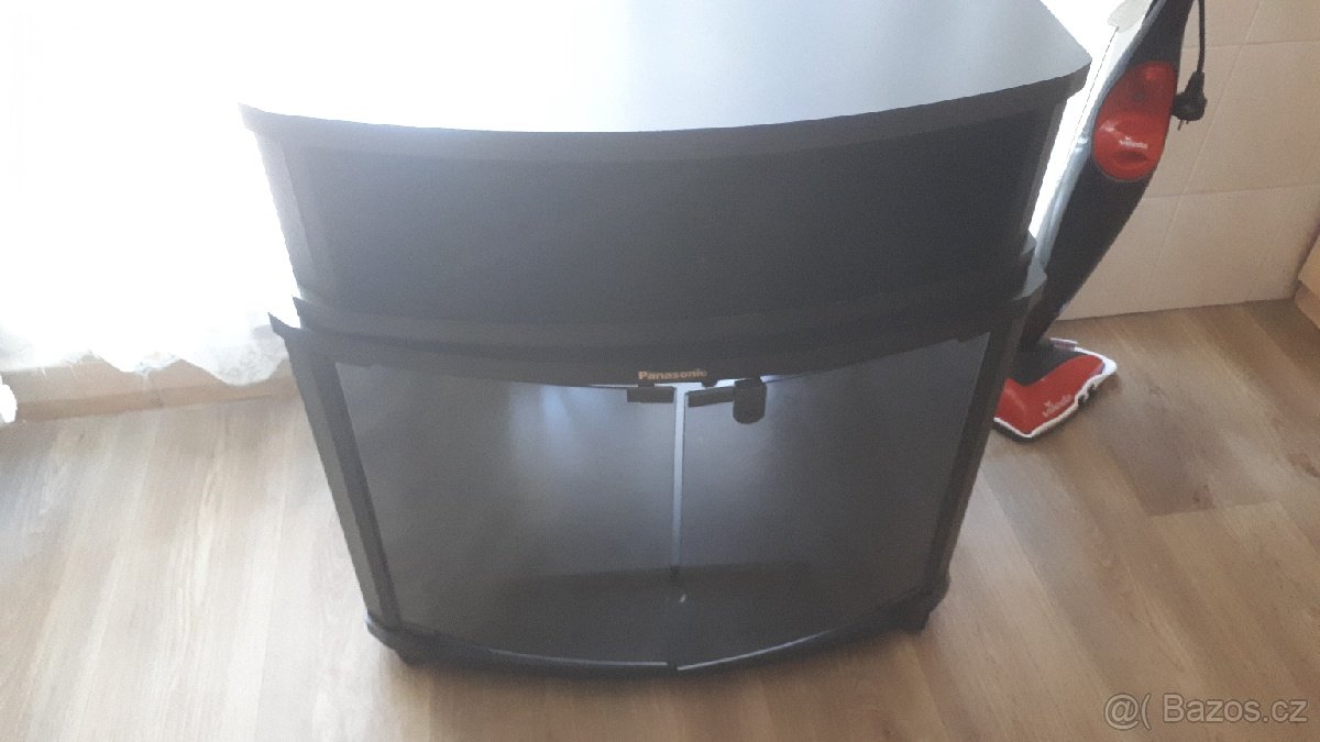 Televizní stolek - 2