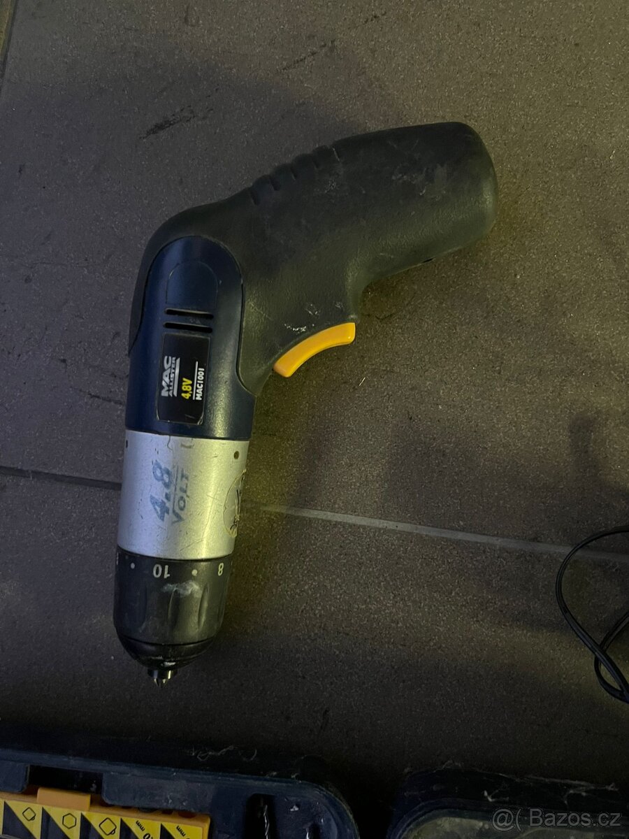 Aku šroubovák - 2