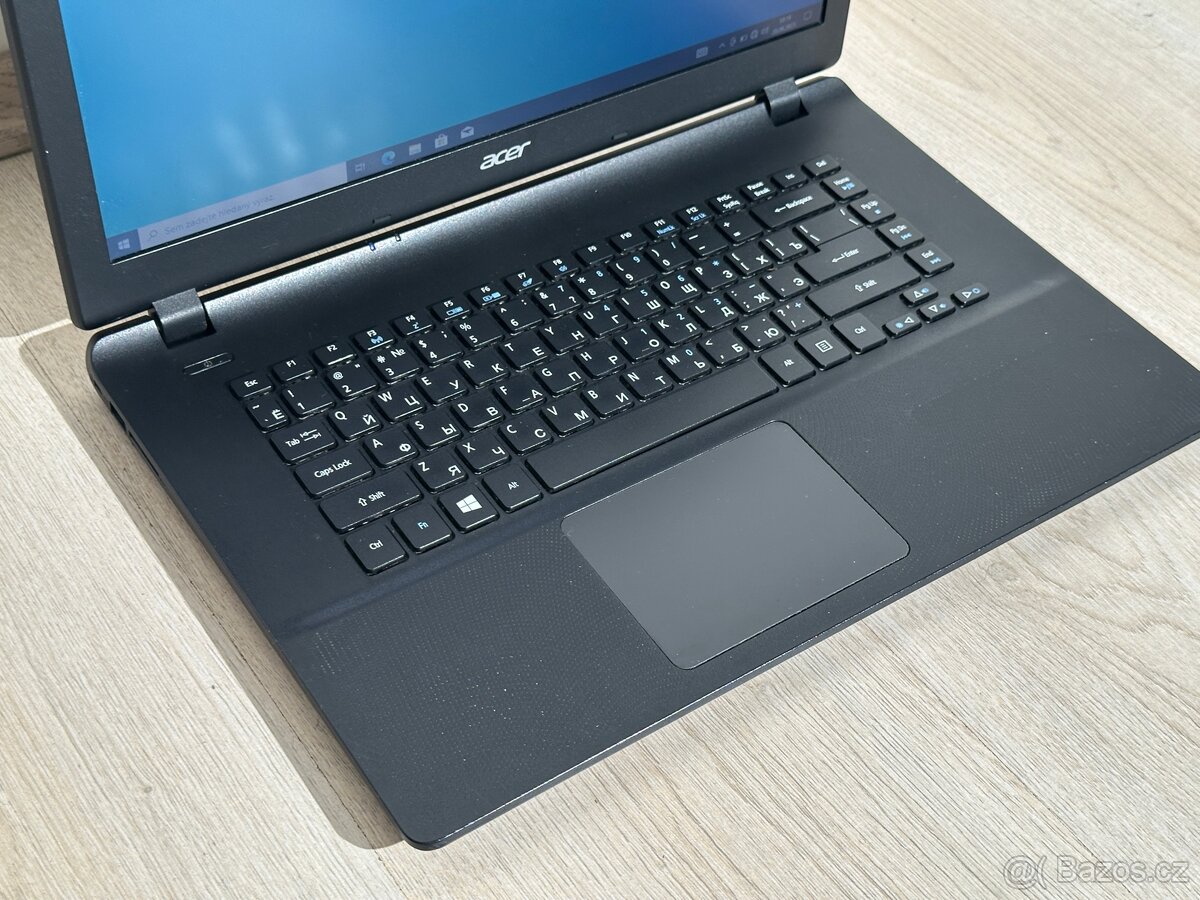 💻 Acer Aspire 15 | Intel N2830 | 4GB RAM | Funkční notebook - 2