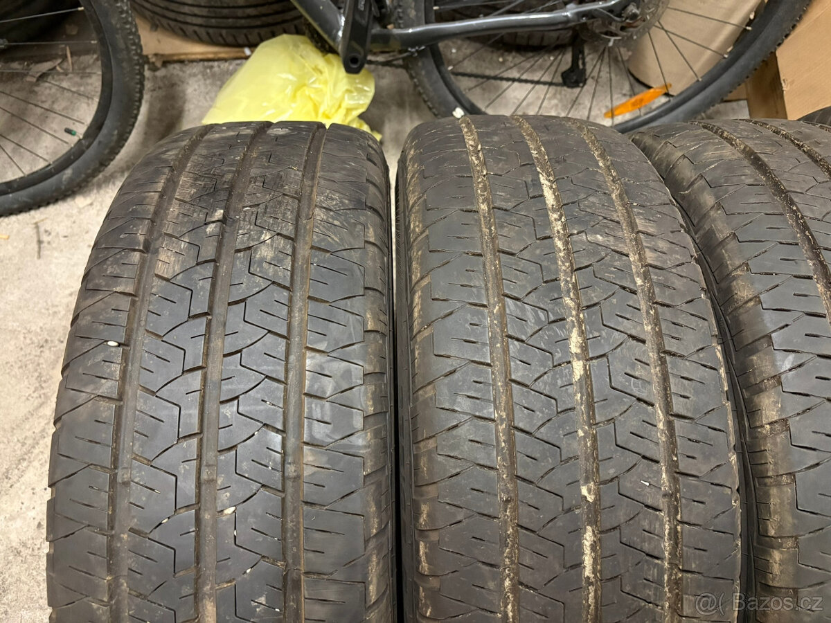 4ks letní pneu Platin 235/65/16C - 2