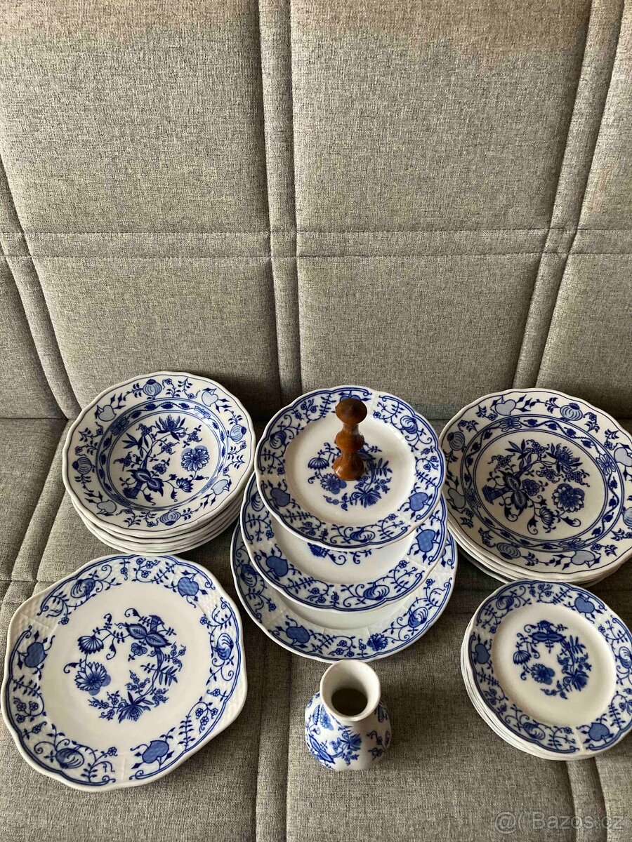 Sada talířů cibulák - 2