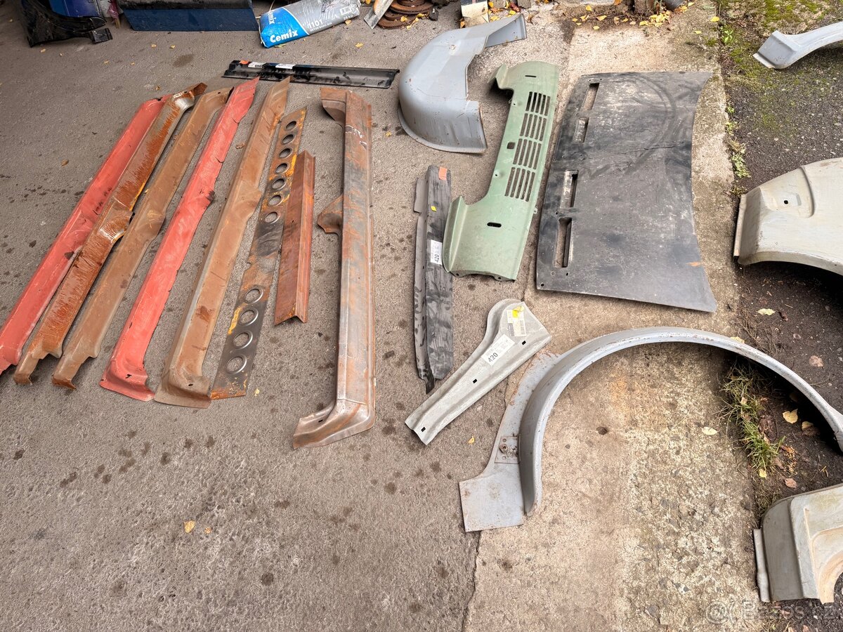 Prodám spousty dílů na Škoda 105,120,130,Rapid - 2