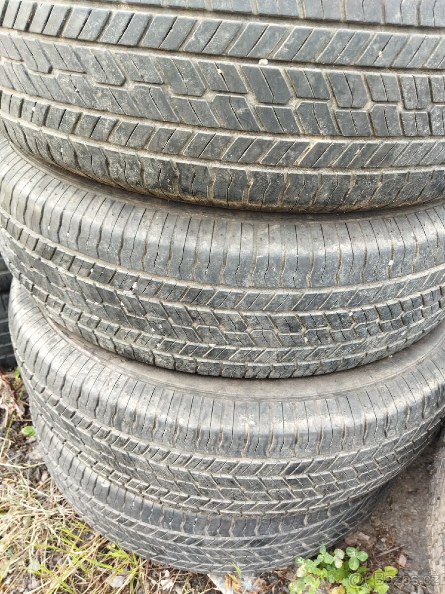 215/70 r16 m+s Yokohama 4-5 mm - 2
