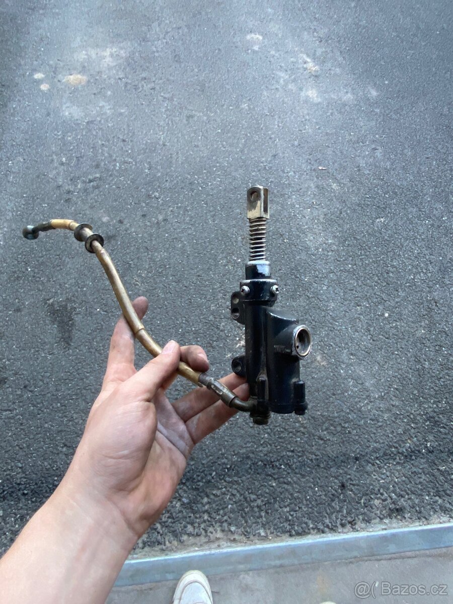 Ktm brzdová pumpa - 2