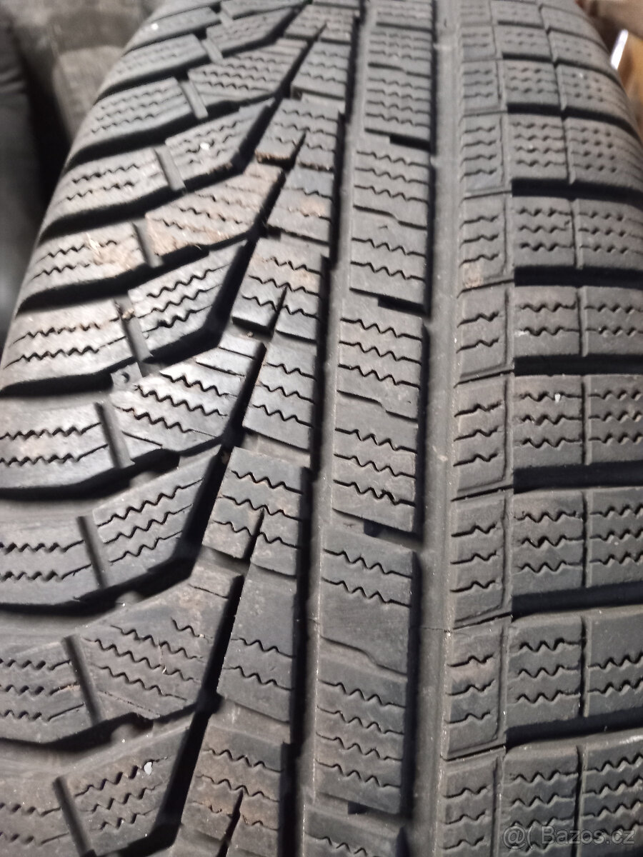 215/70R16 ZIMNÍ HANKOOK - 2