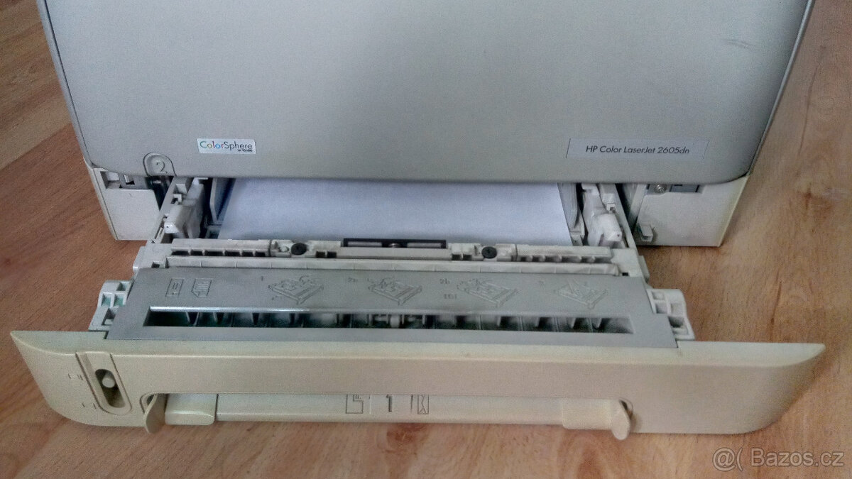 Barevná laserová tiskárna HP LaserJet 2605dn - 2