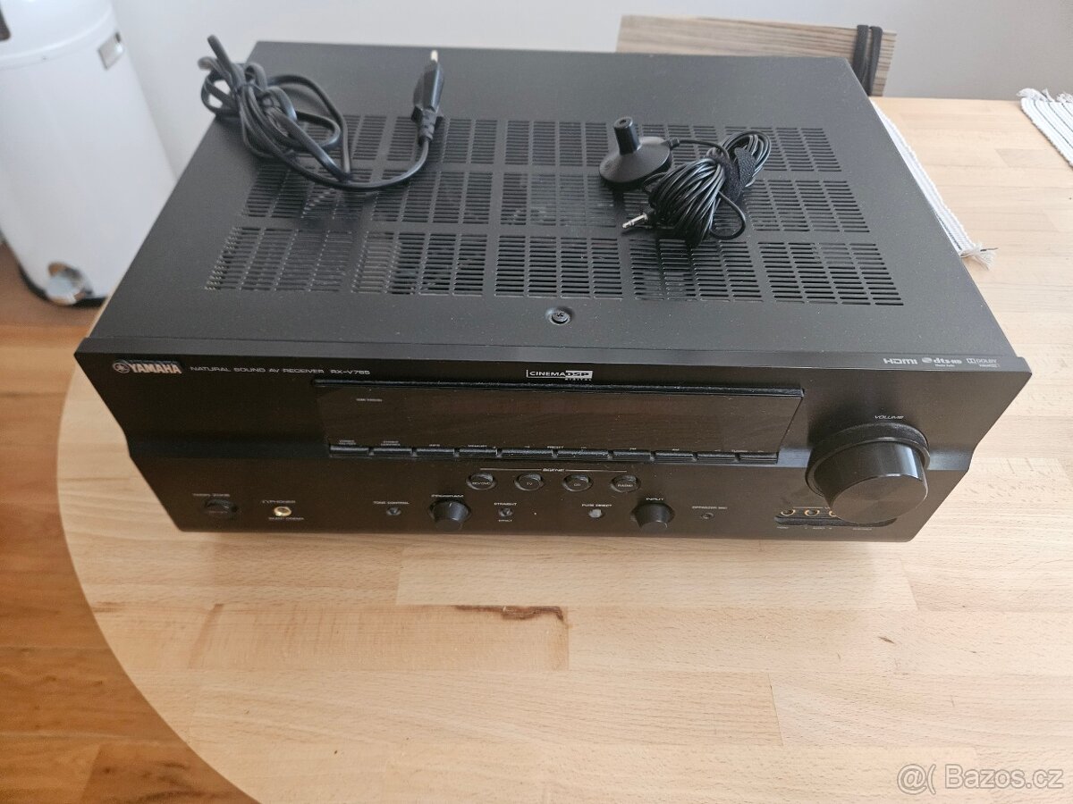 AV Receiver Yamaha RX-V765 - 2