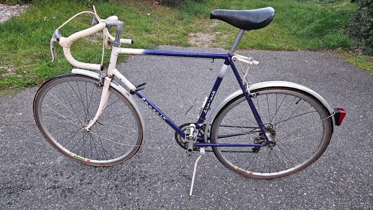 Jízdní kolo FAVORIT - 2