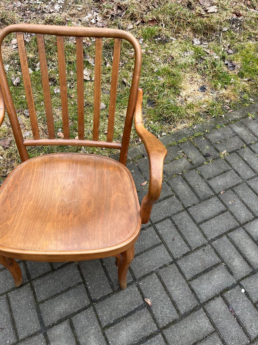 Starožitné křeslo Thonet - 2