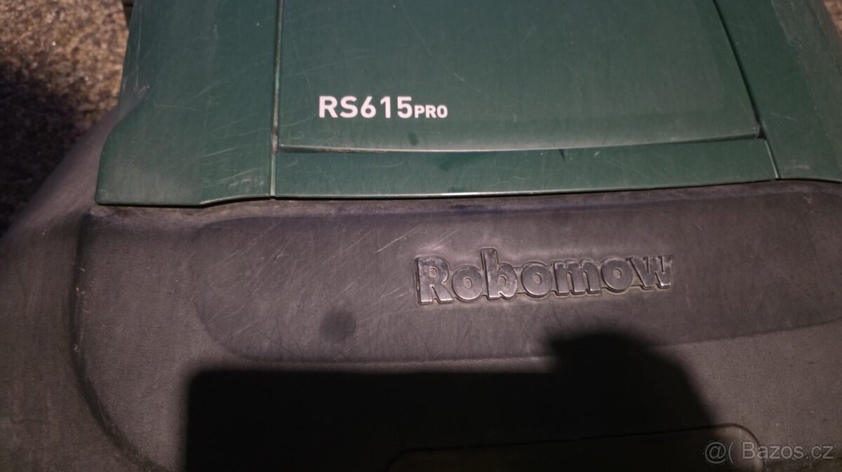 Roboticka sekacka Robomow RS 615 Pro 1600m2 - 2