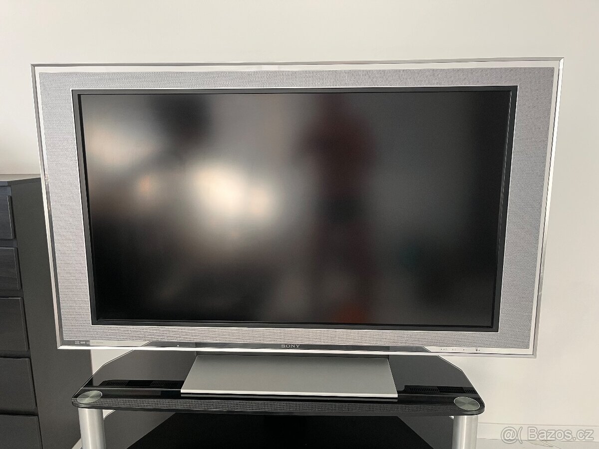 Sony Bravia KDL-52X2000 - 2
