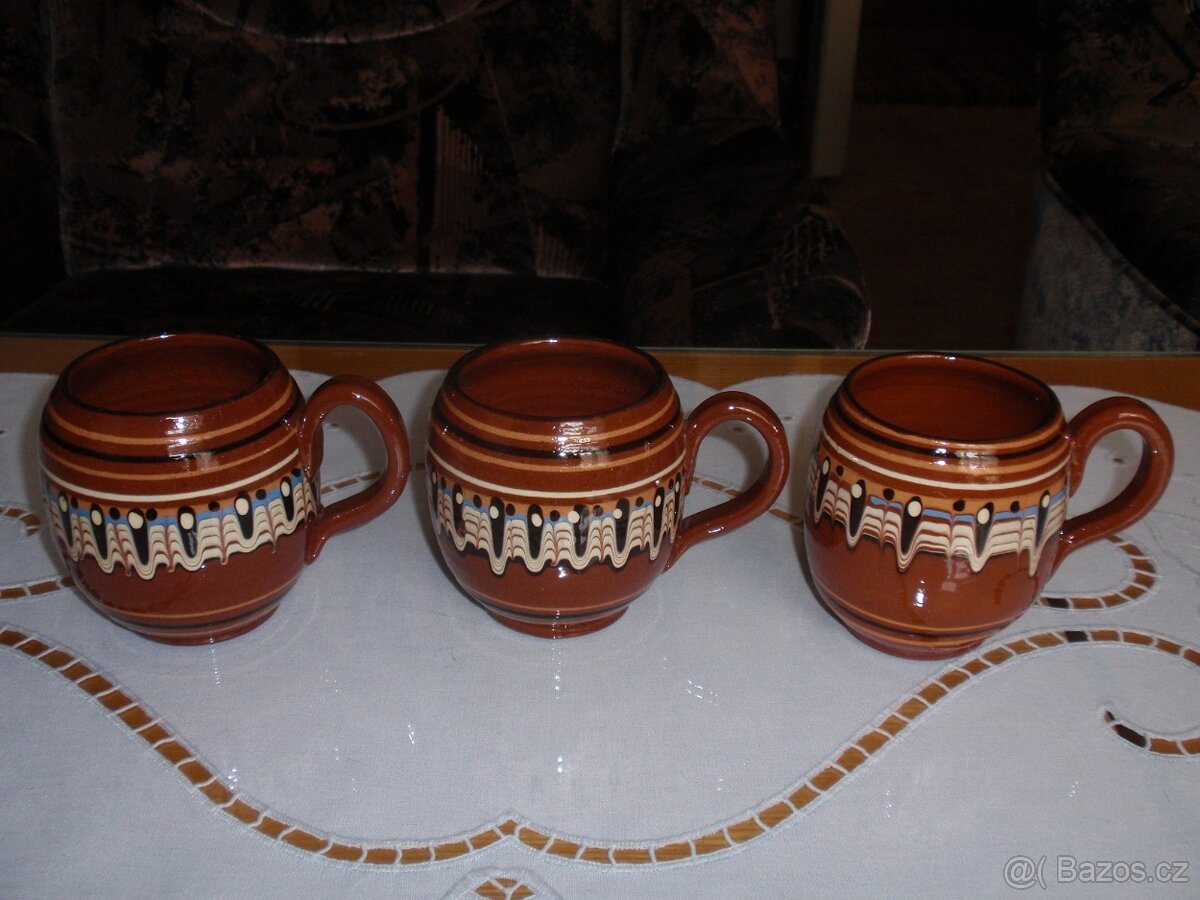 Keramické hrnky - 3 ks. - 2
