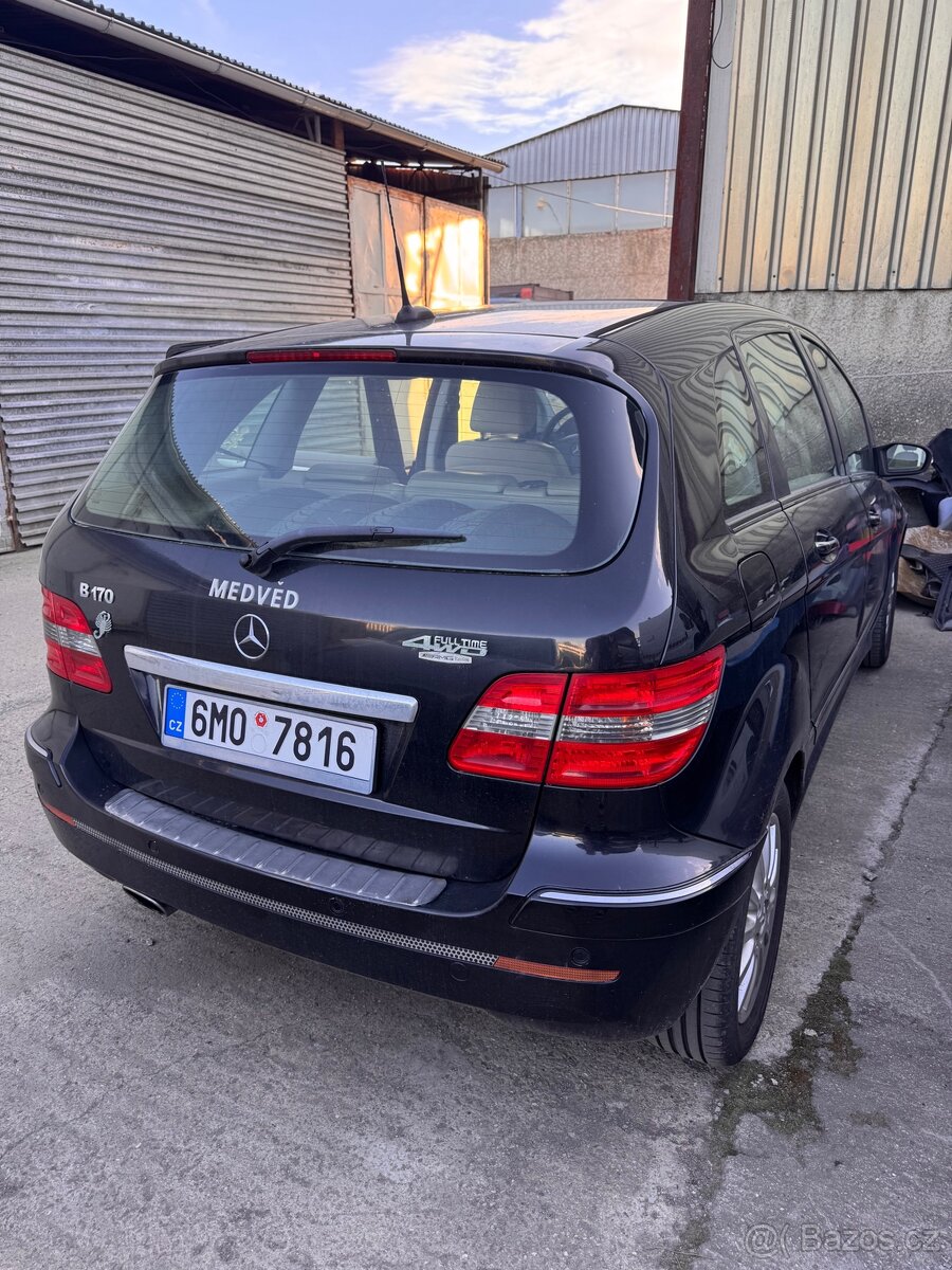Mercedes Benz B 170 - 2