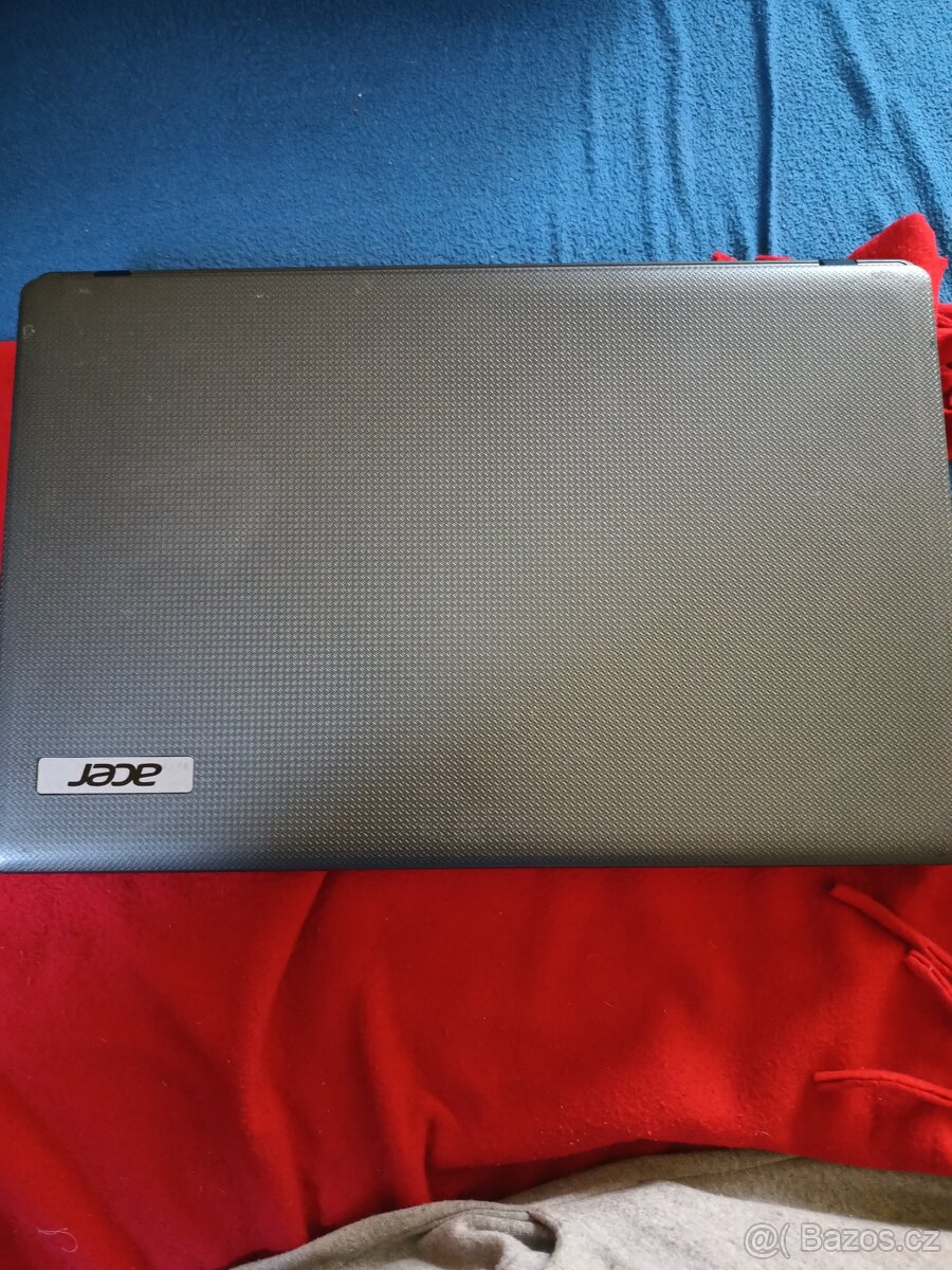 Acer Aspire 5349 – Intel Celeron B815 / 4 GB RAM / 500 GB HD - 2