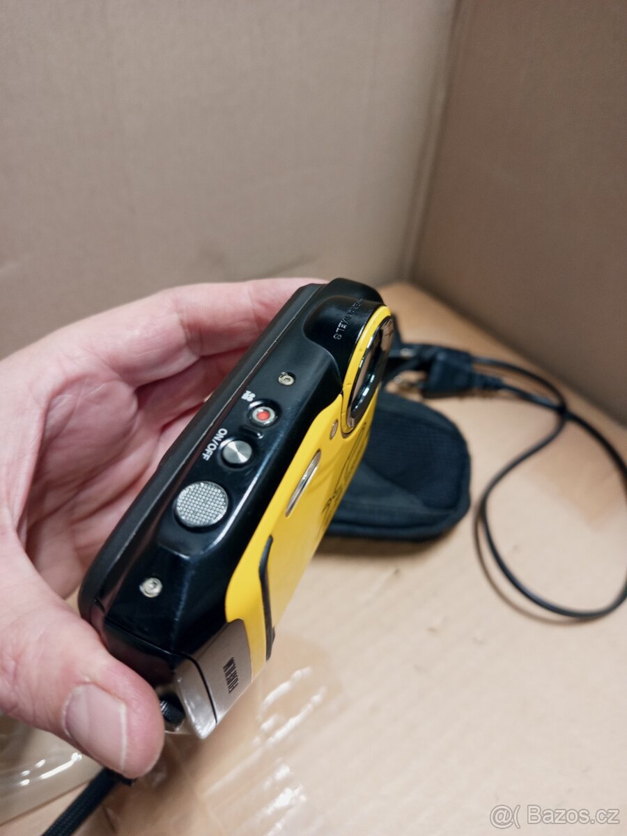 FUJIFILM FinePix XP140 - 2