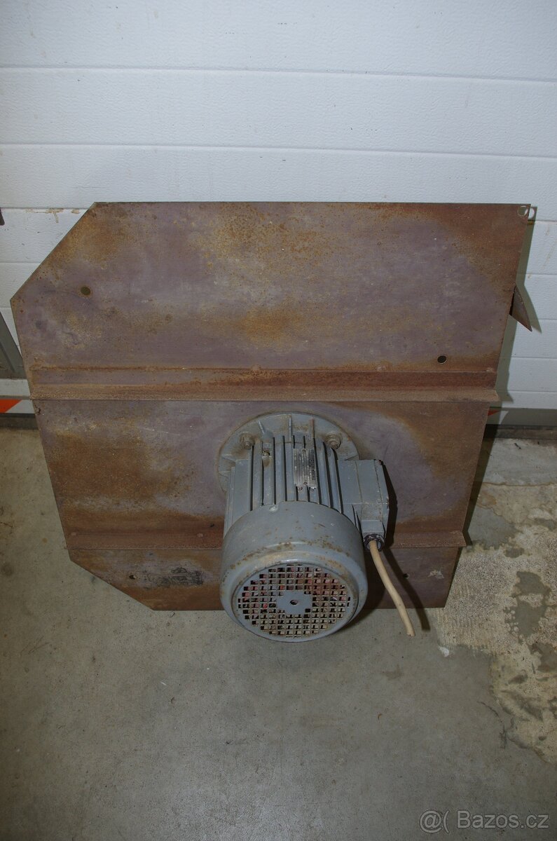 Elektromotor s ventilátorem - 2