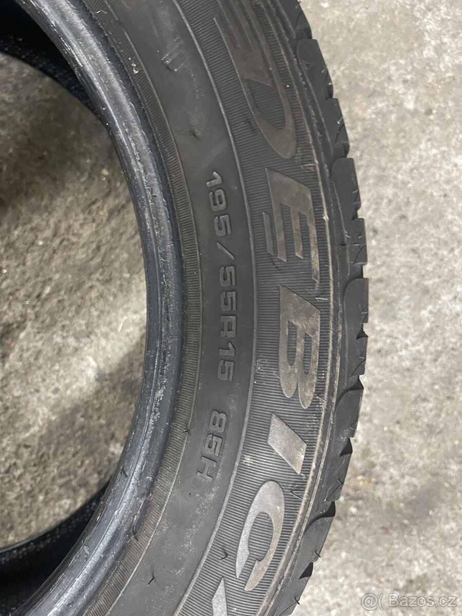 Letní pneu 195/55 r15 - 2