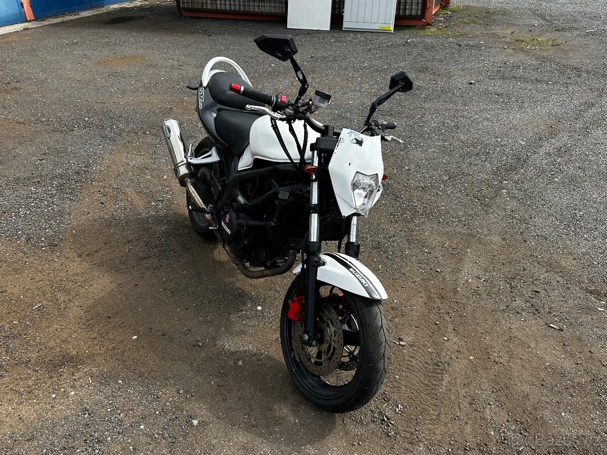 Suzuki SV650 - 2