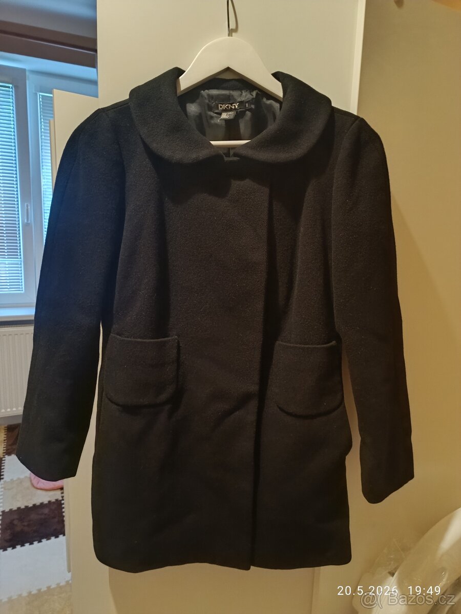 DKNY 100% vlna - 2