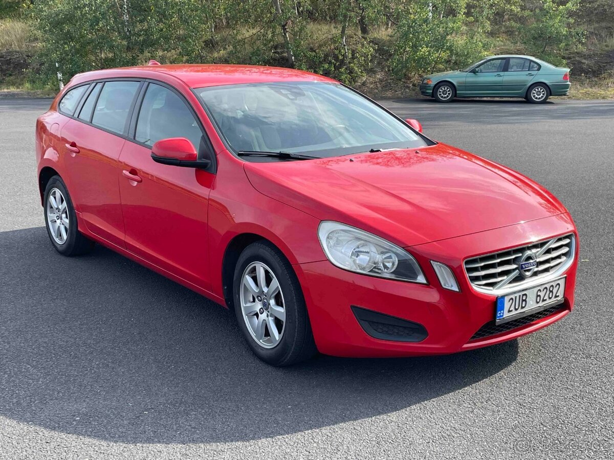 Volvo V60 1.6 turbo 110kw - 2