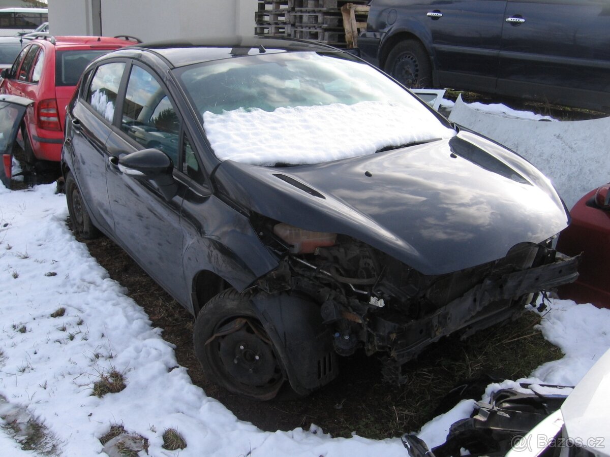 Prodám díly na Ford Fiesta 1.25 benzín R.V.2010 - 2