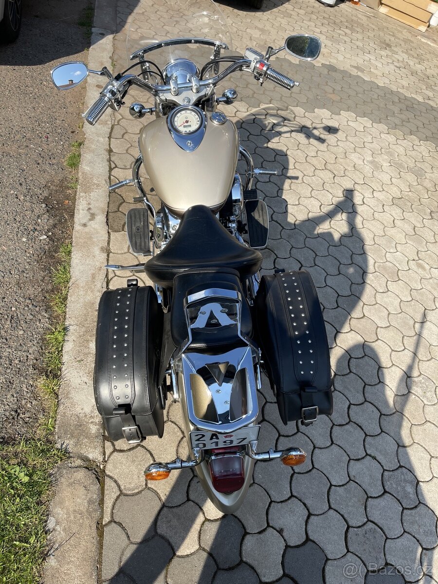 Yamaha Dragstar 1100 XVS - 2