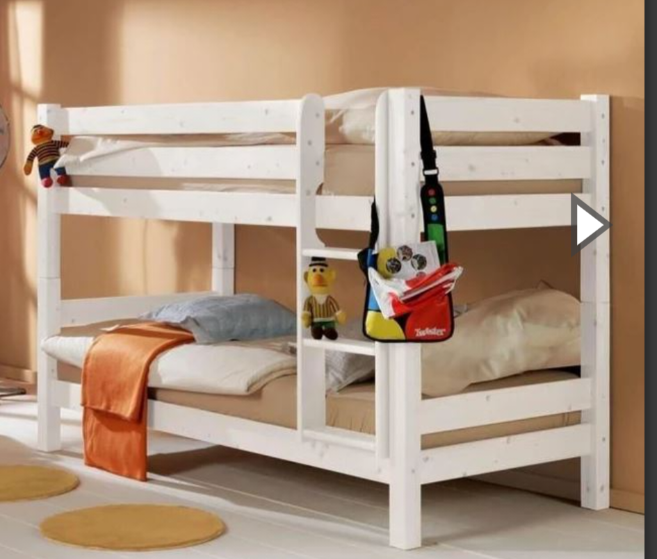 Dvoupatrová postel - 2