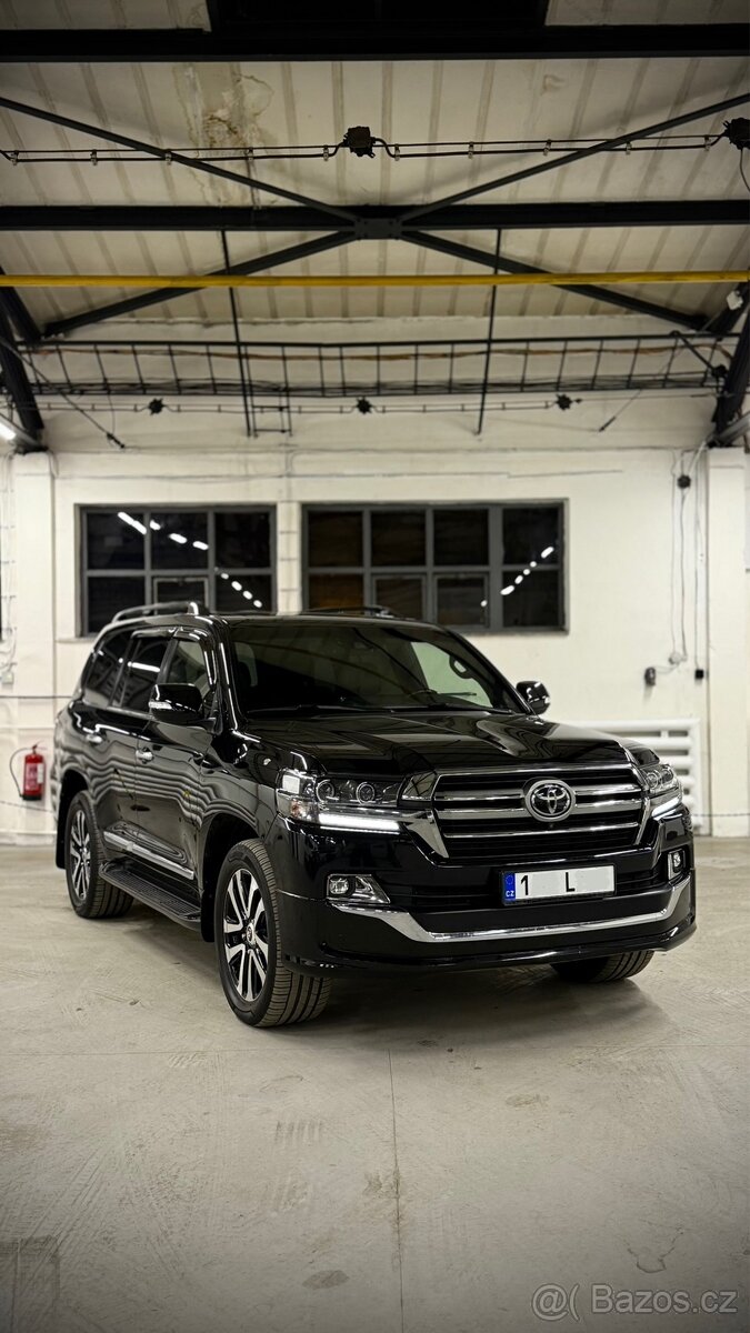 Toyota Land Cruiser 4.5 V8 Diesel, 2019, 130 000 km
