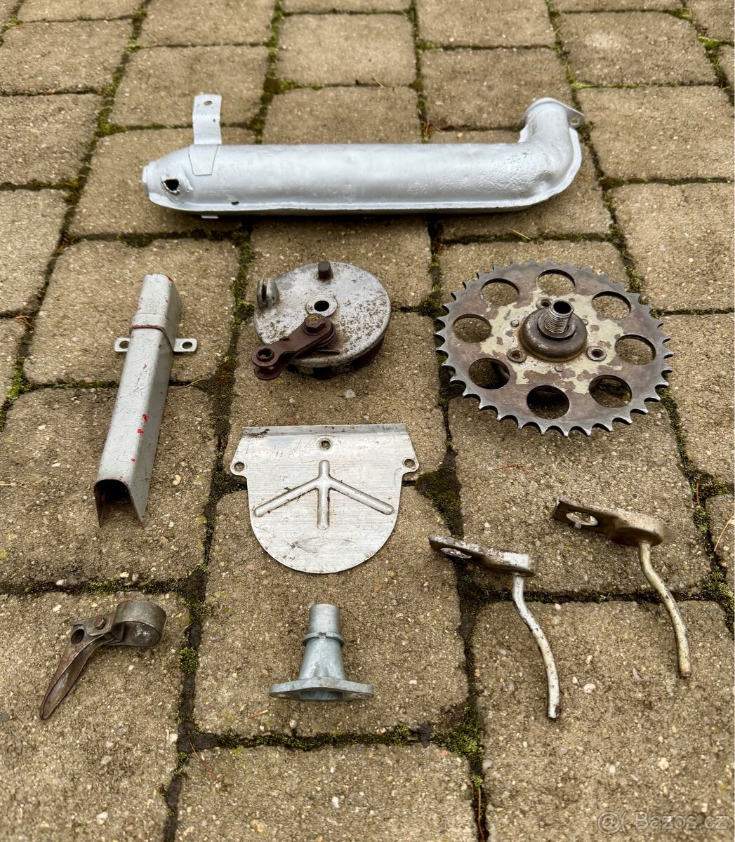 Jawa 50 Jawetta, Stadion - díly - 2