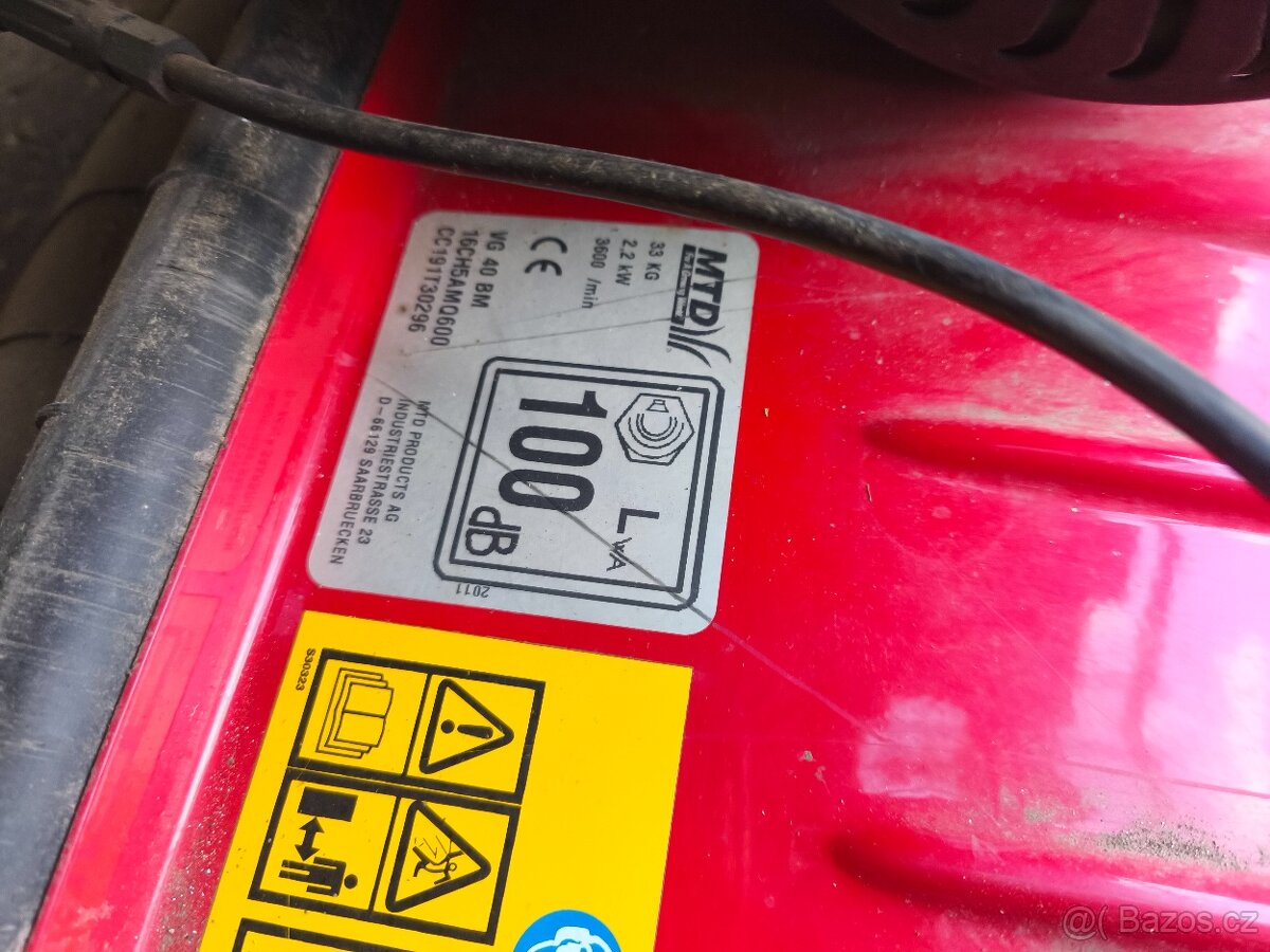 Vertikutátor 40 cm - 2