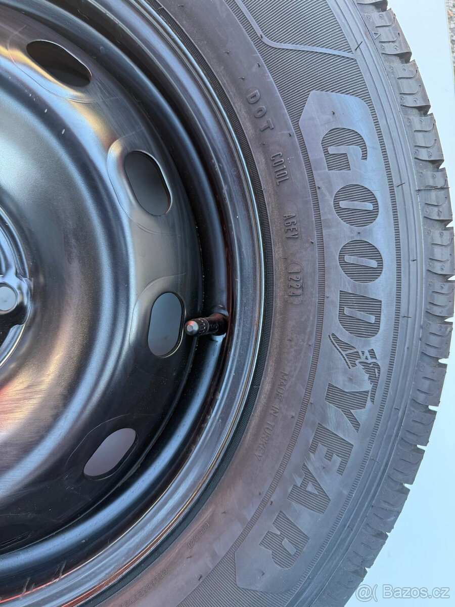 Pneu + disky Renault Trafic 3 -215/65 R16C - 2