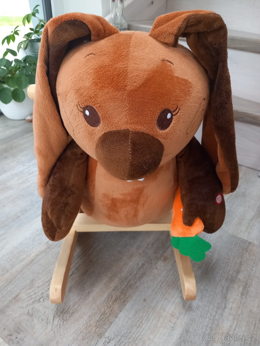 Dětské houpaci křesílko BabyGo - 2