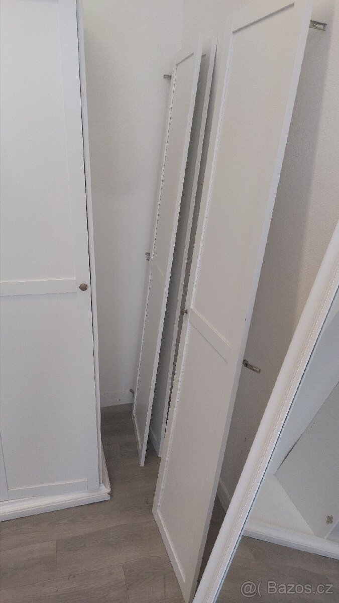 Skříň bílá 2. Jakost - 2