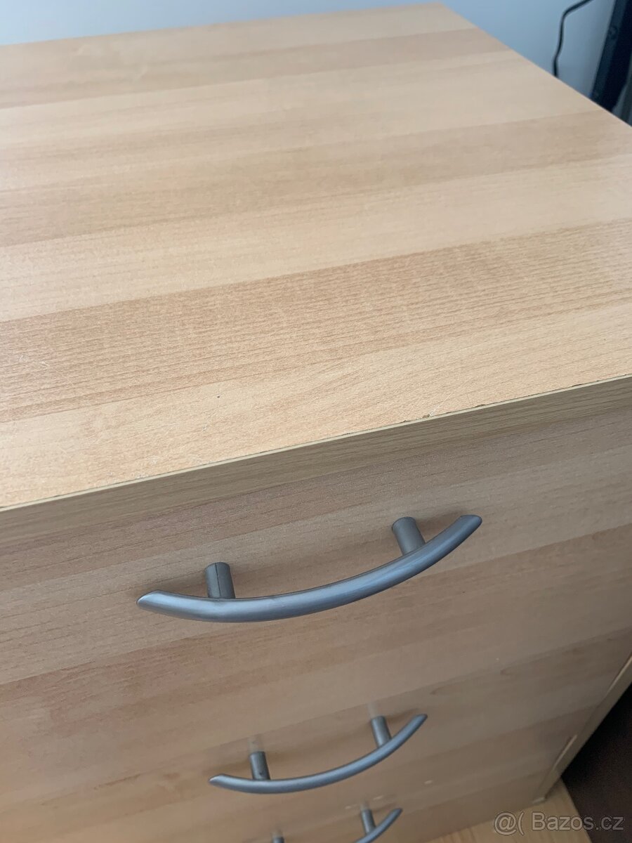 Komoda se 3 šuplíky - 2