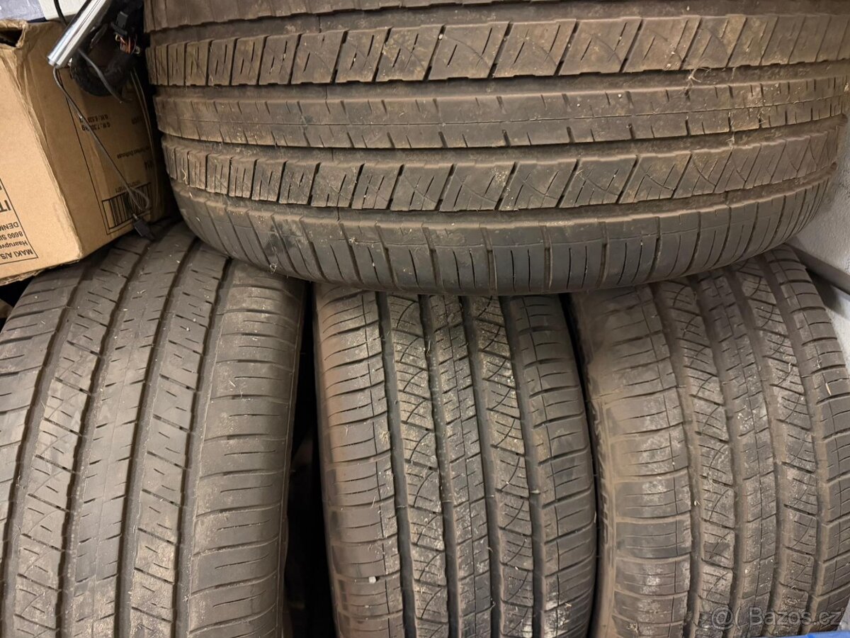 Kola 285/35r22 - 2