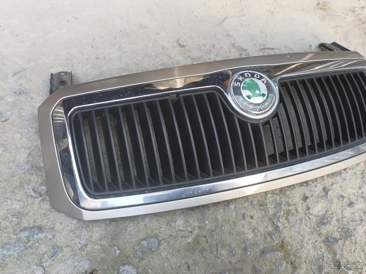 Škoda Fabia 1 - Přední maska - 2