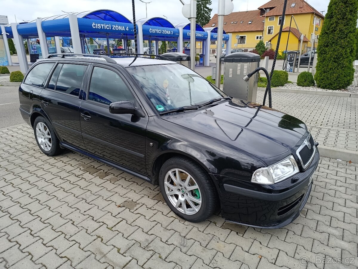 Škoda Octavia RS 1.8 t - 2