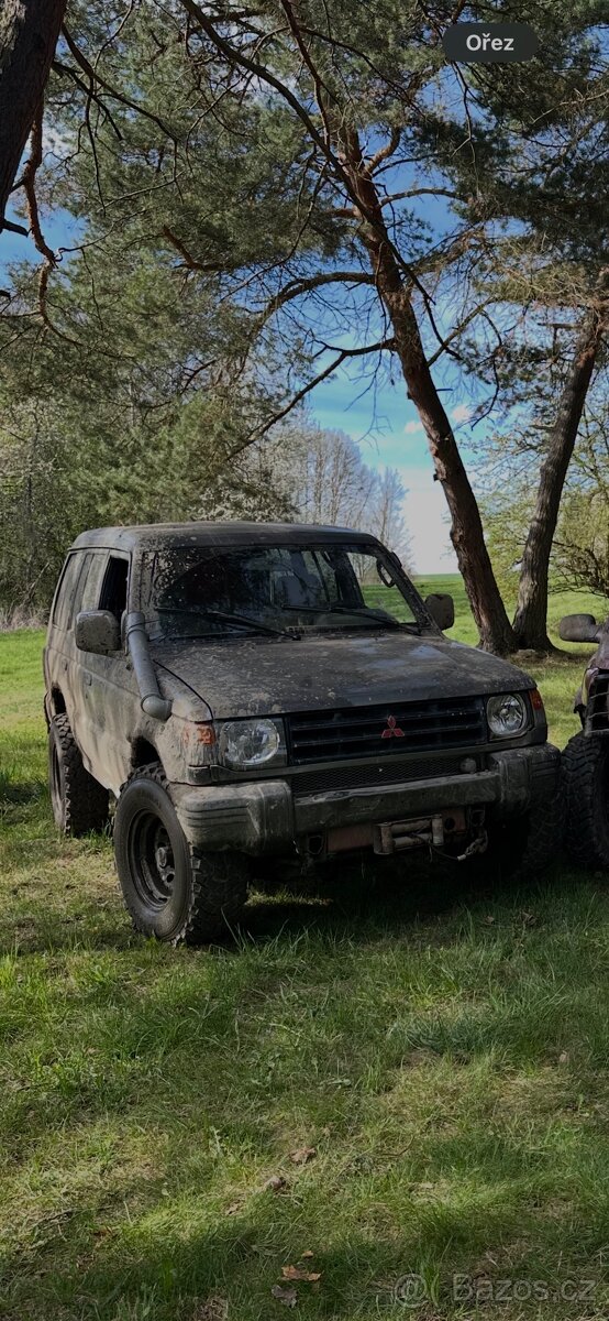 Mitsubishi Pajero bez tp