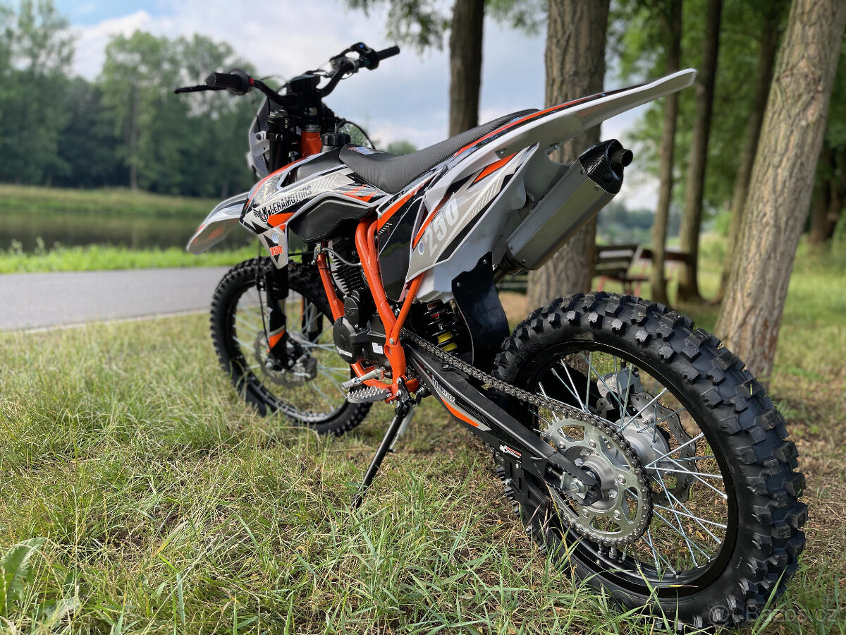 Pitbike Leramotors Killer 250ccm, kola 21/18, orange