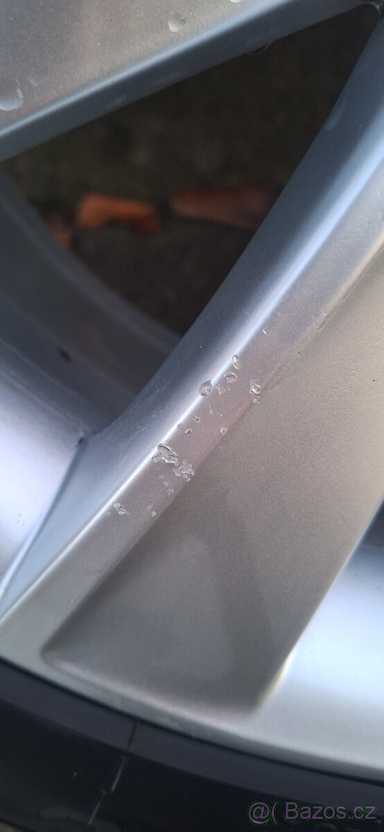 ALU kolo PEGASUS 18“ pro SUPERB III - 2