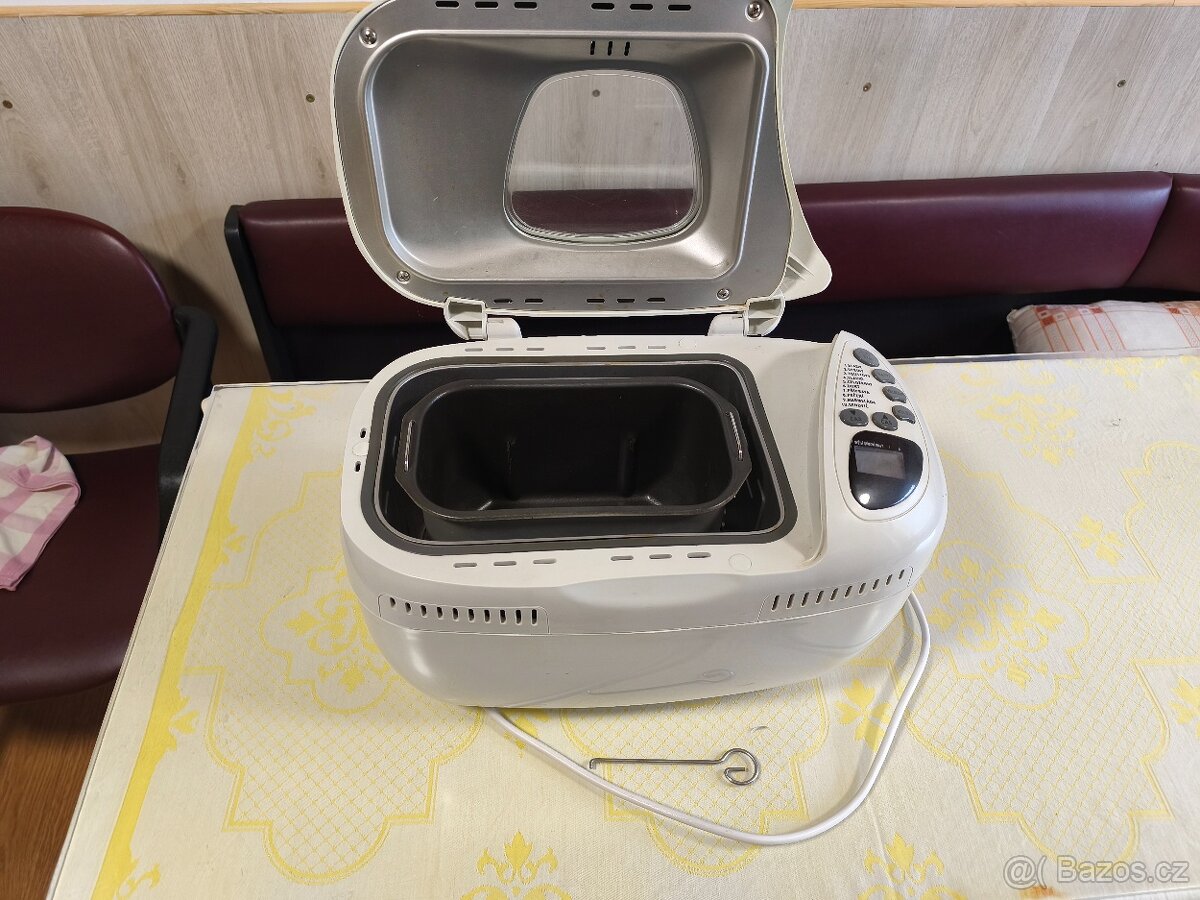 Domácí pekárna Eta - 2