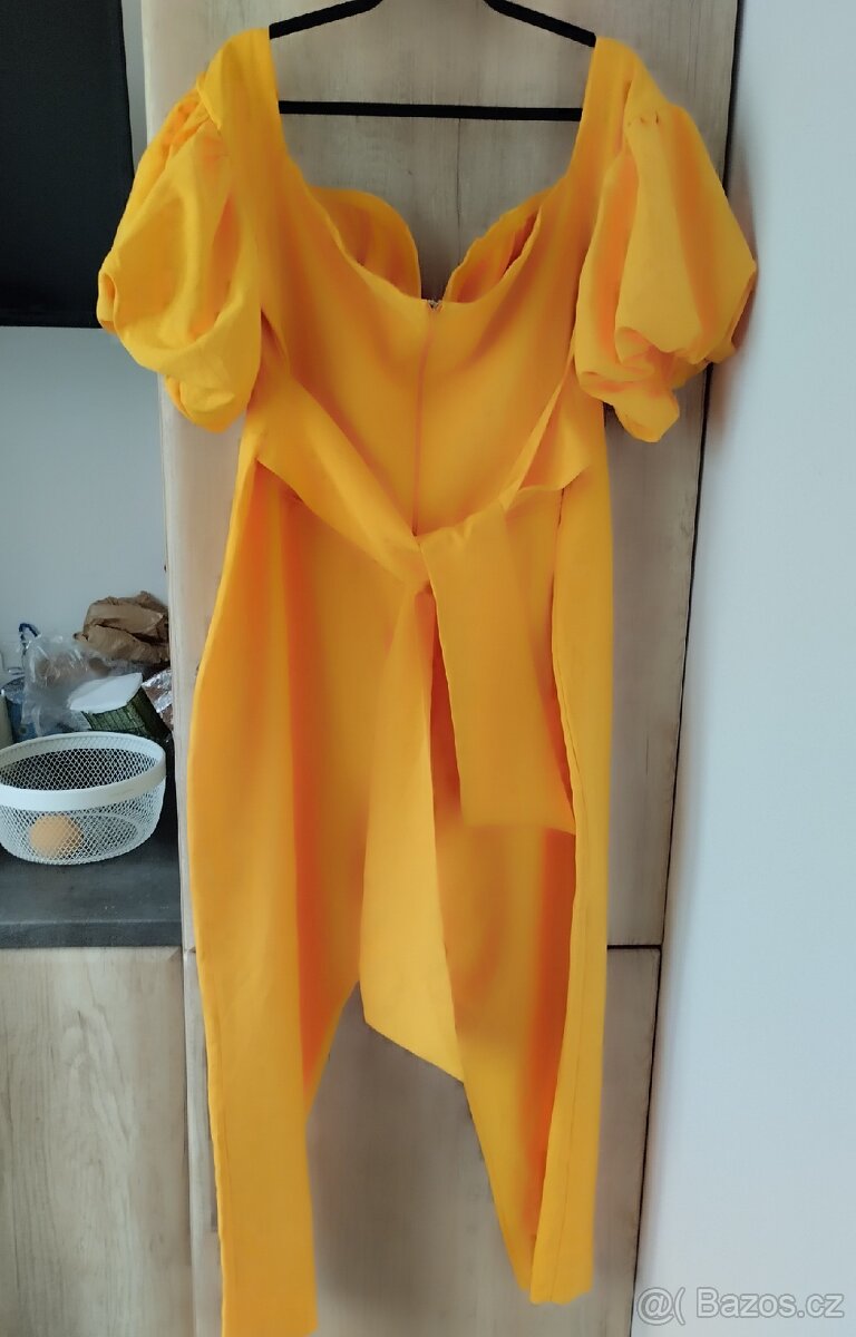 Vypracovaný značkový overal s vázačkou, zn. Asos, v. 52 - 2