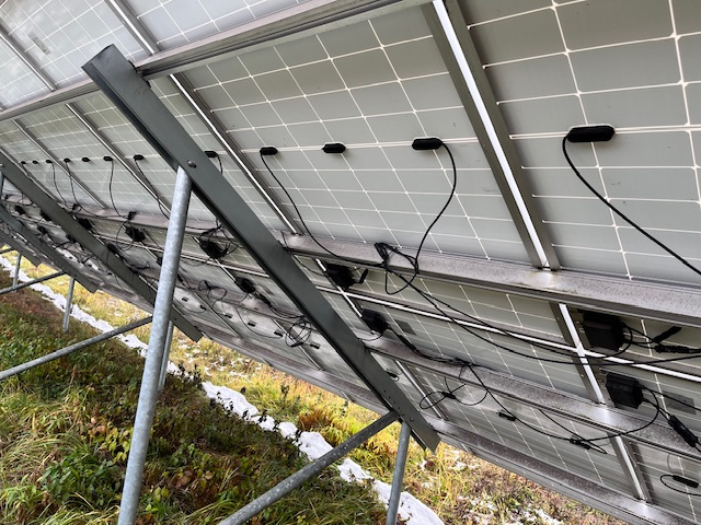 Prodáme skoro novou FVE o výkonu 19,44 kWp - 2