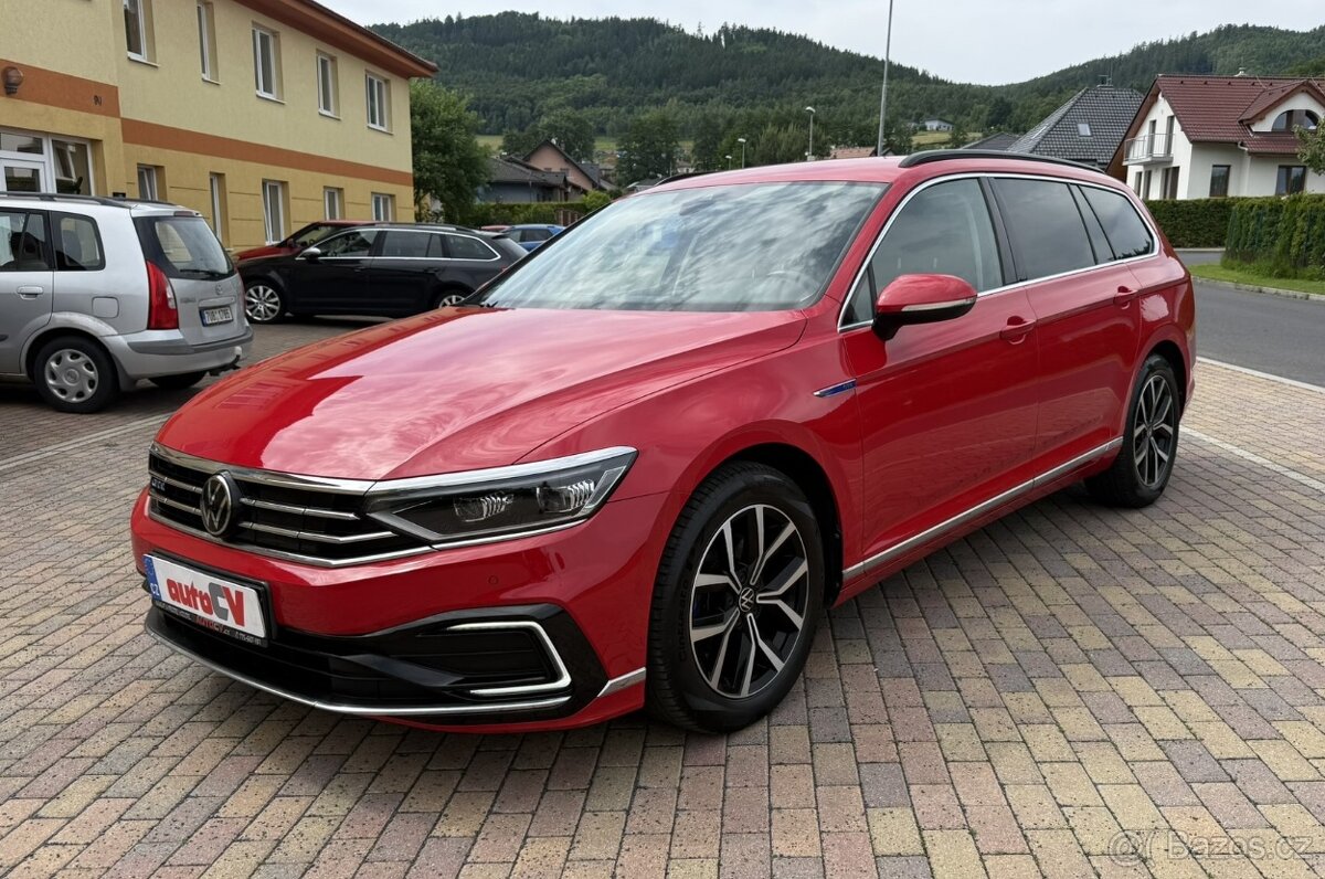 VW PASSAT 1.4 GTE 160kW PLUG-IN HYBRID-2022-111.229KM- - 2