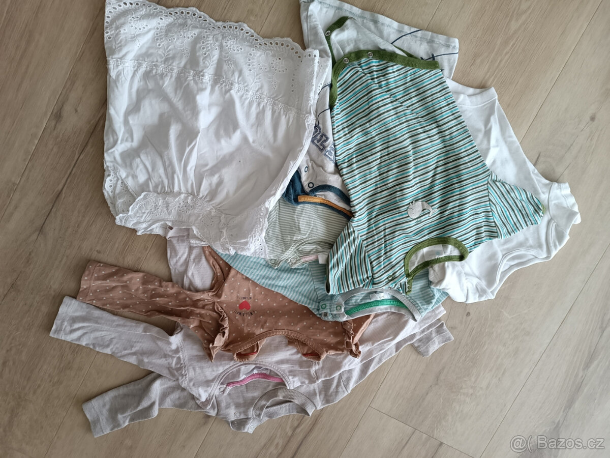 Oblečení pro holčičku, vel. 80 a 86; 31 ks - 2