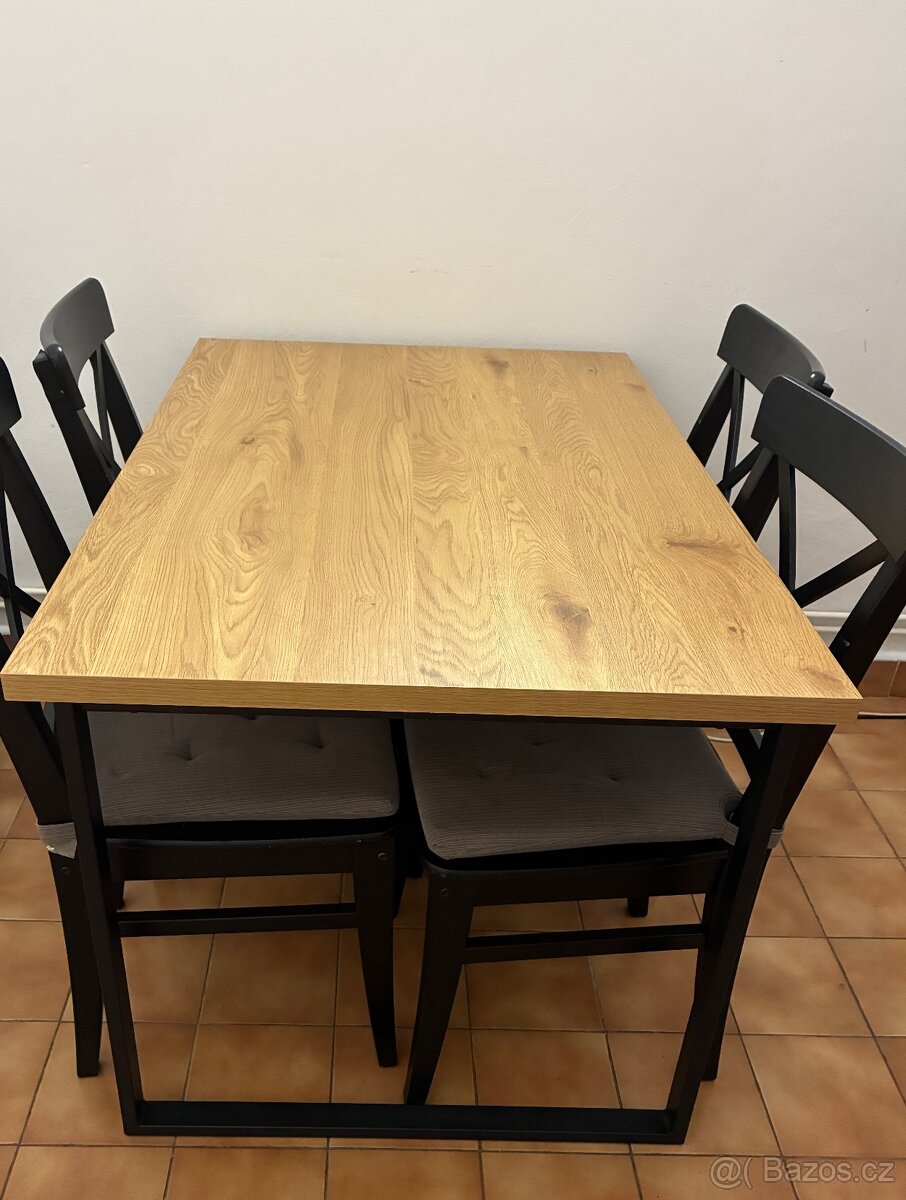 Jídelní stúl - 2