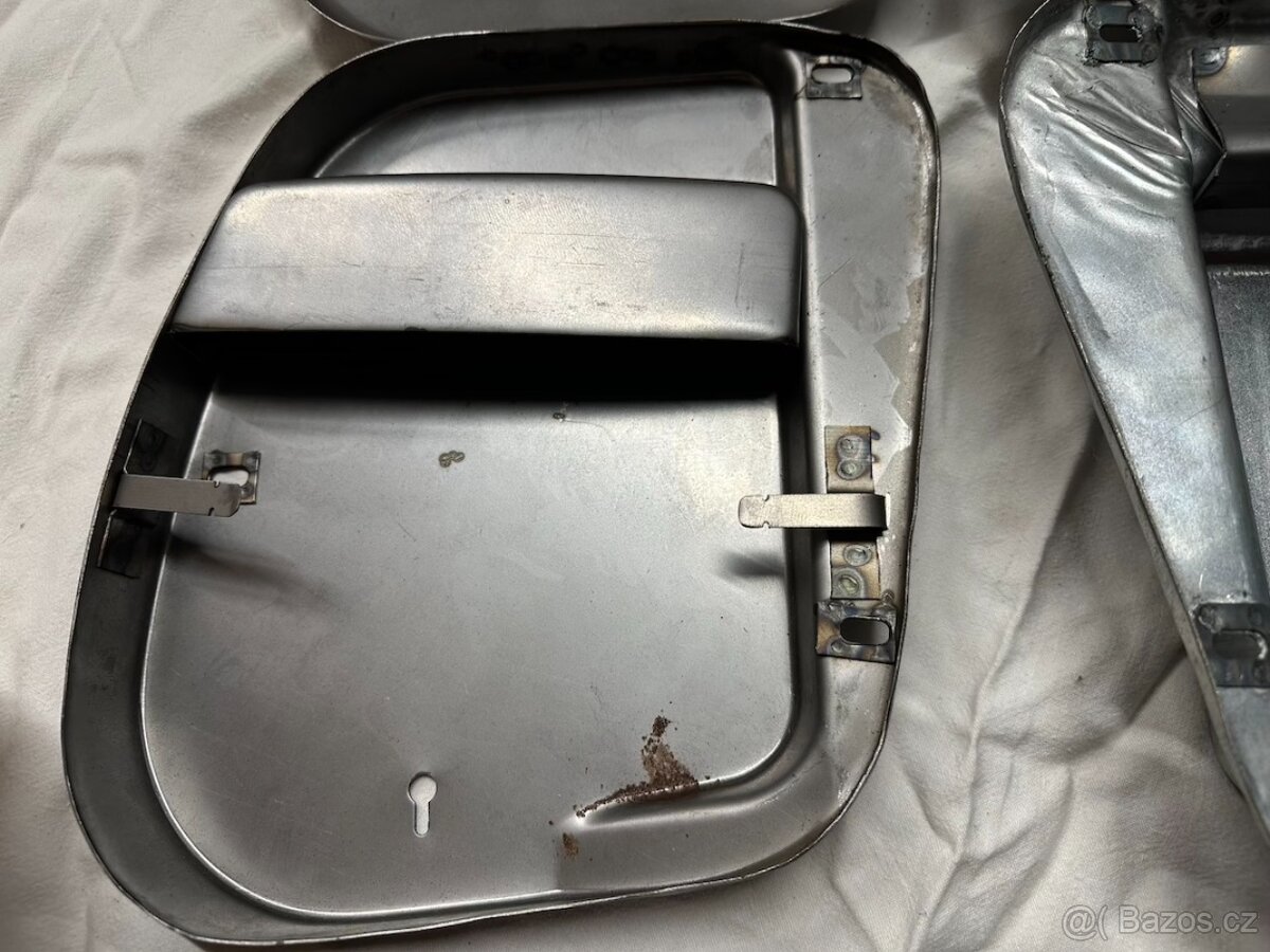 Predám kastlíky, náraďový baterkový JAWA ČZ kývačka, replika - 2